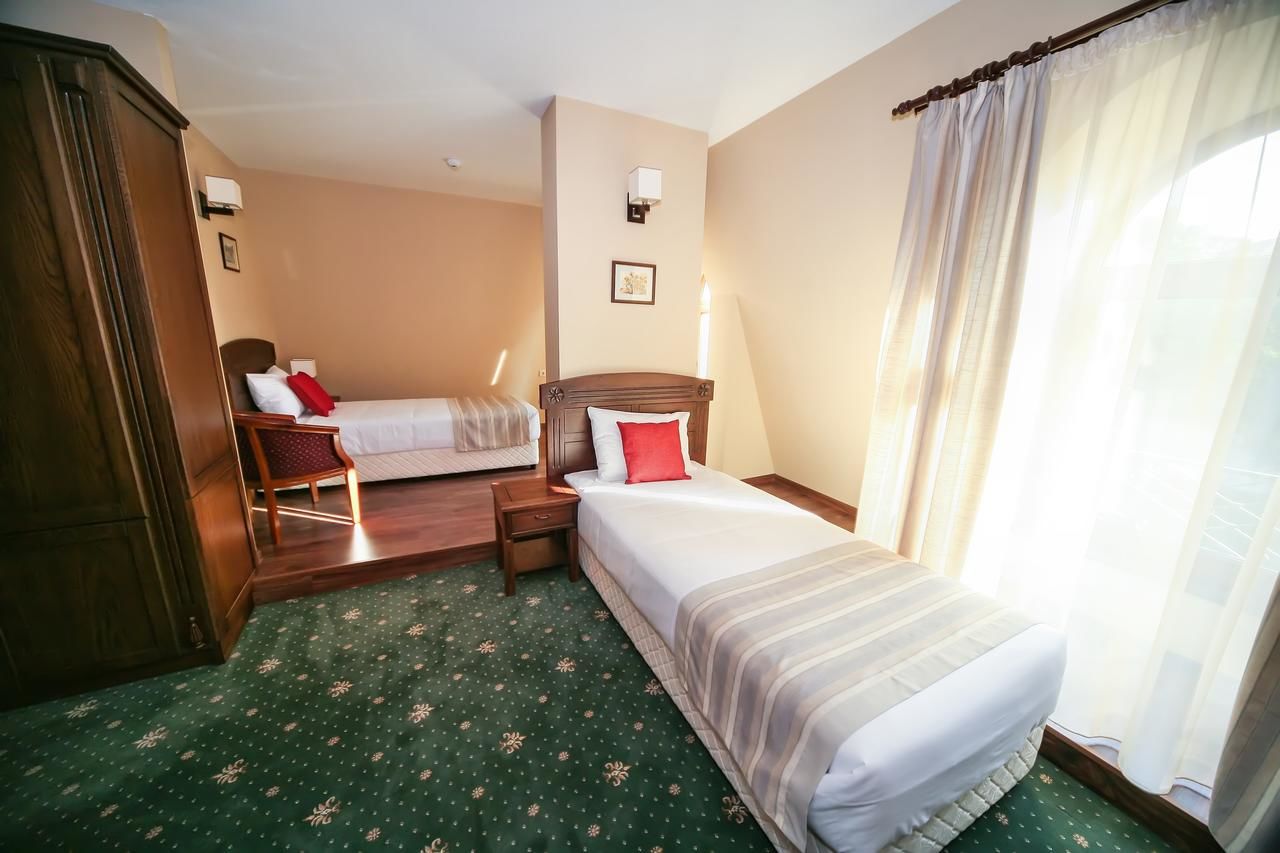 Отель Retro Hotel Хасково-22