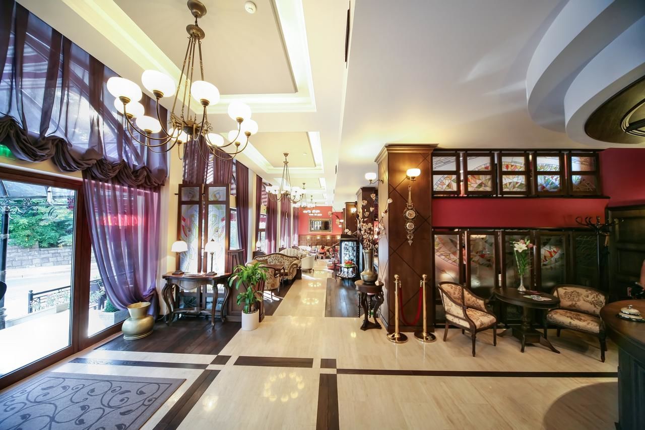 Отель Retro Hotel Хасково-11